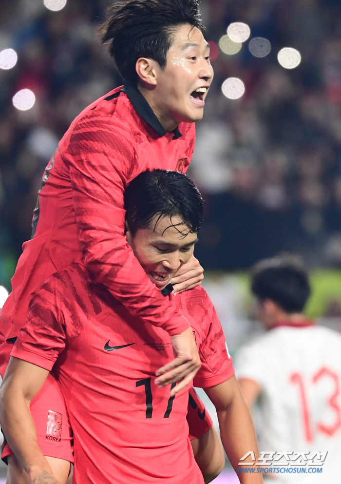SON 대신 FK→베트남 GK 물병 패대기, 이강인 '클린스만 시대' 확…