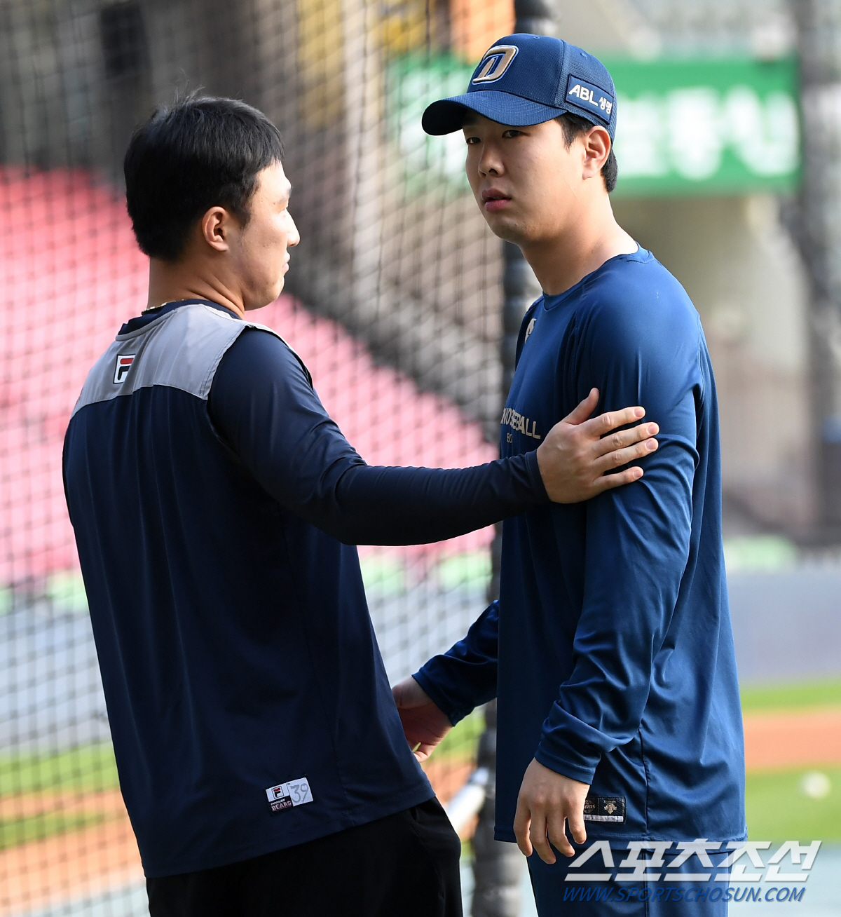 [WC1 현장] '손목 통증→10G 8푼' 김재환, 결국 라인업 제외 '…