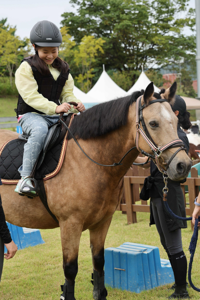 [경마]'도심 속 말과 함께하는 색다른 경험' 농림축산식품-한국마사회 무…