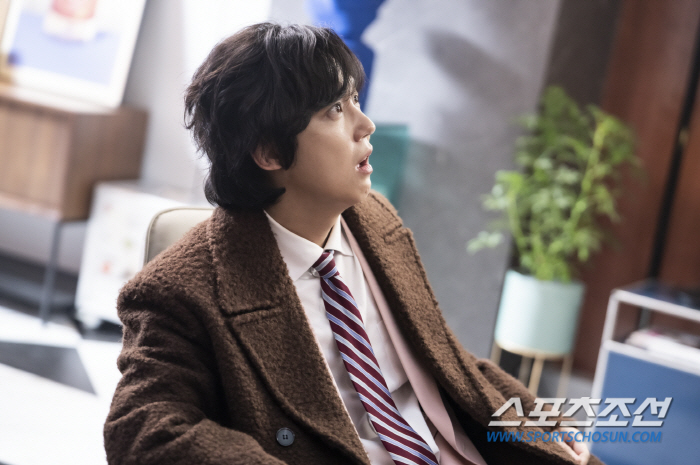 '7인의 탈출', 또 '19금'…김소연, '펜트하우스' 남편 윤종훈 소속…