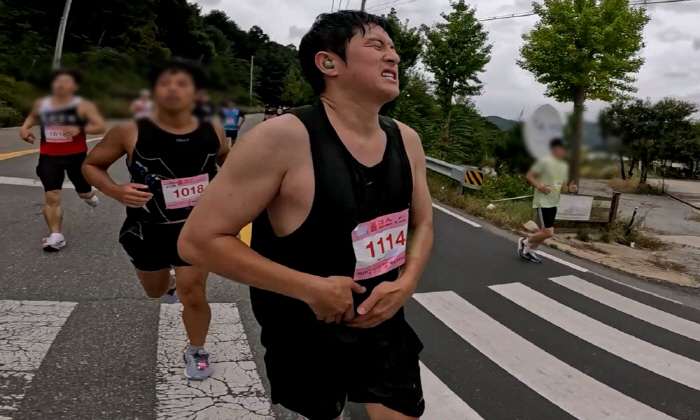 기안84, 마라톤 대회 중 위기..심각한 통증 '창백해진 얼굴' ('나혼…