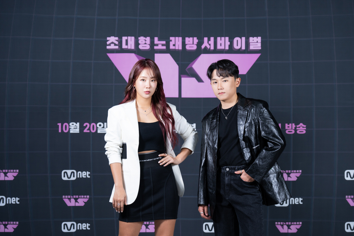 [SC현장] "세족식→평생 막걸리" 'VS', 장우영→로이킴 파격공약 건…
