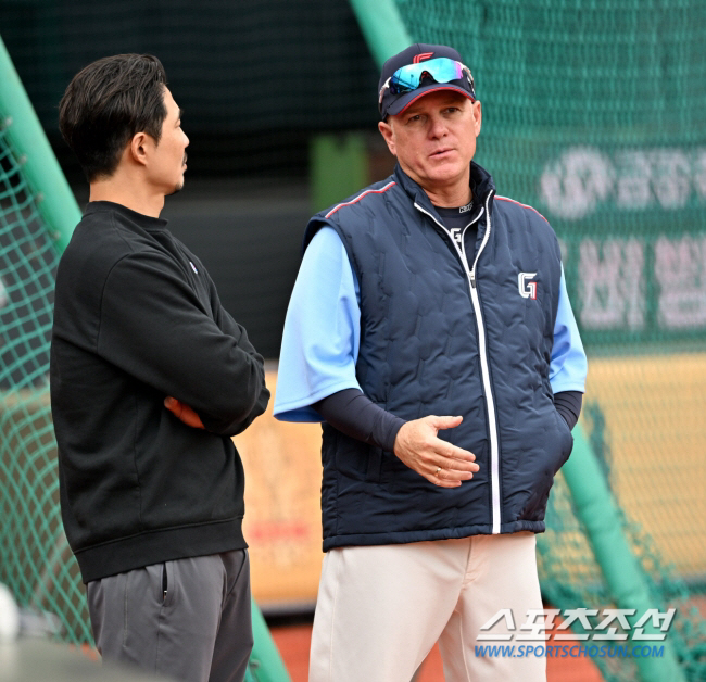 4년간 외쳤던 프로세스, 결과는 처참한 실패…후유증은 롯데의 몫, 이미지…