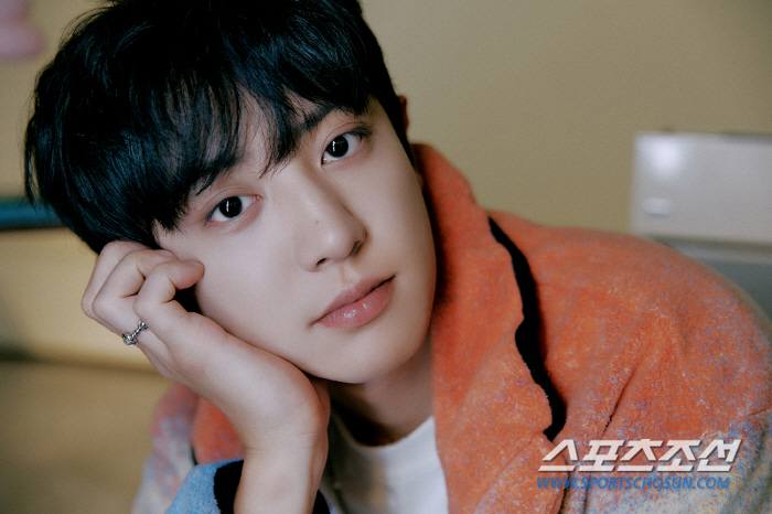 엑소 찬열, 글로벌 인기 입증…솔로곡 '그래도 돼' 아이튠즈 전 세계 3…