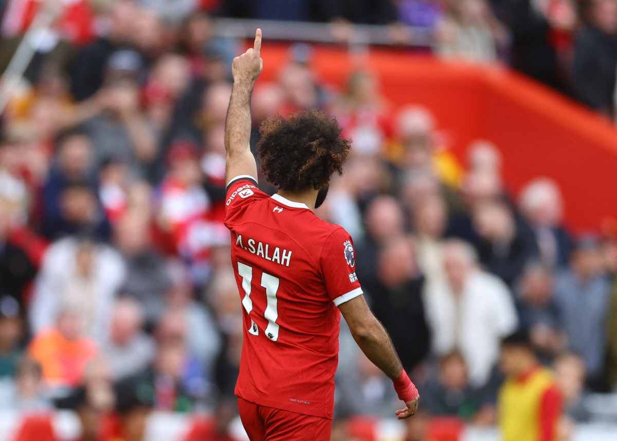 '머지사이드 더비 승리+1위 등극' 살라 개인 통산 200호·201호골!…