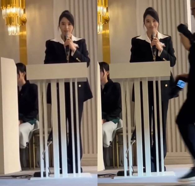 의리의 김혜수...매니저 결혼식 사회 보는 '청룡 여신' 포착