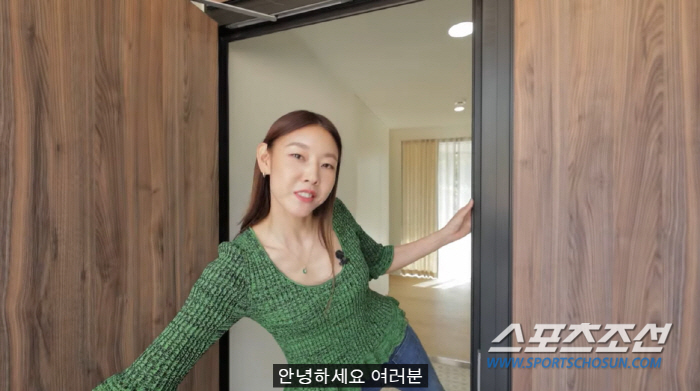 한혜진, 야외 수영장 딸린 '홍천 별장' 최초 공개…결혼만 하면 되겠네!