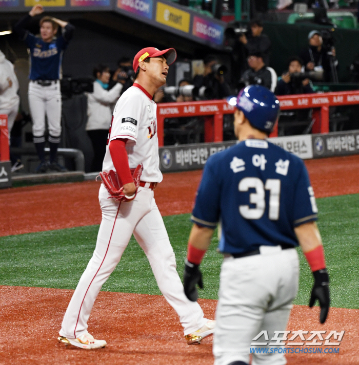 김광현이 무너졌다…NC 국대급 타선 앞세워 2회에 4-0 리드[준PO L…