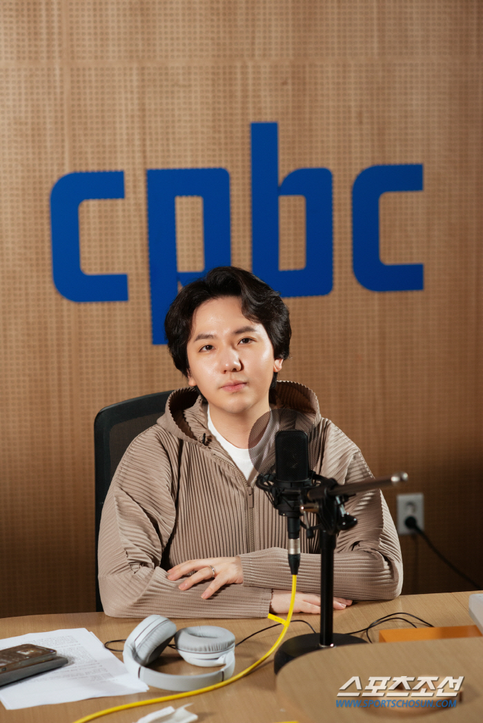 임형주, 해외일정 및 건강상 이유로 3년 만에 라디오 DJ 하차…"분에 …