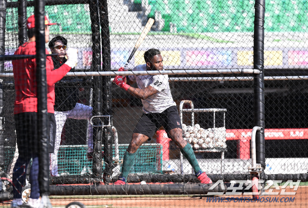 '1차전 충격패' SSG 추신수 선발 복귀·최지훈 제외-NC는 승리 라인…