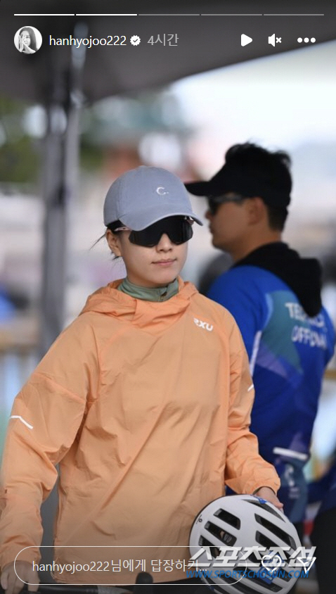 '36세' 한효주, 44㎏ 케틀벨 들고 스쿼트 하더니…트라이애슬론 대회에…