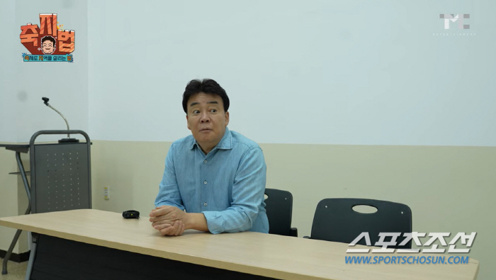 "백종원이 문제다". '축제 심폐소생' 나선 백종원에 상인들 불만…"명맥…
