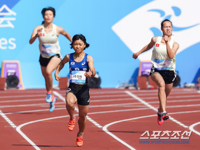 [항저우]46세, 나이는 상관없다, 여자육상 100m 3연패 도전 '전설…