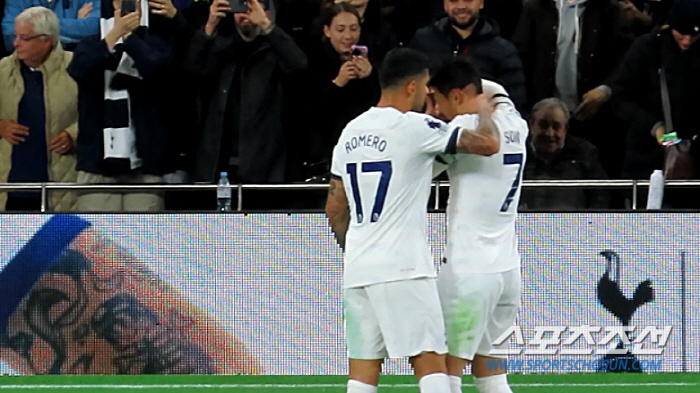 [토트넘Live]'손흥민 리그 7호골' 토트넘 1-0 풀럼 전반 진행 중…