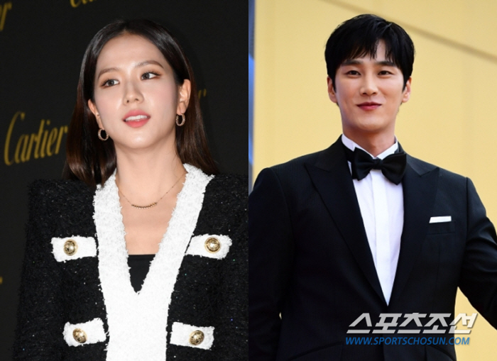 [공식] YG "블랙핑크 지수-안보현 결별 맞다"…공개열애 두달만 이별