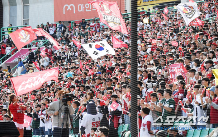 18이닝 동안 한번도 리드 못했다. 우승팀 구겨진 자존심, 3연패로 탈락…