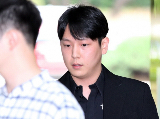 '세번째 성범죄' 힘찬, 불법촬영 혐의 추가...피해자 "엄벌 촉구" […