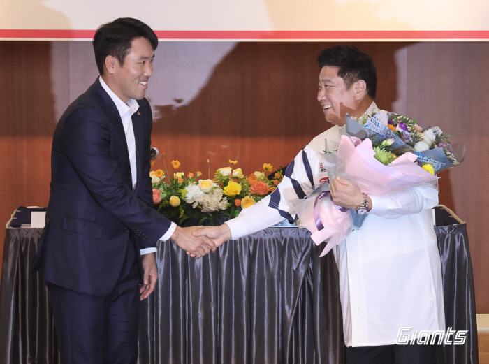 "손아섭과 매일 연락한다" 16년 원클럽맨의 가을야구 갈증 …FA는 "순…