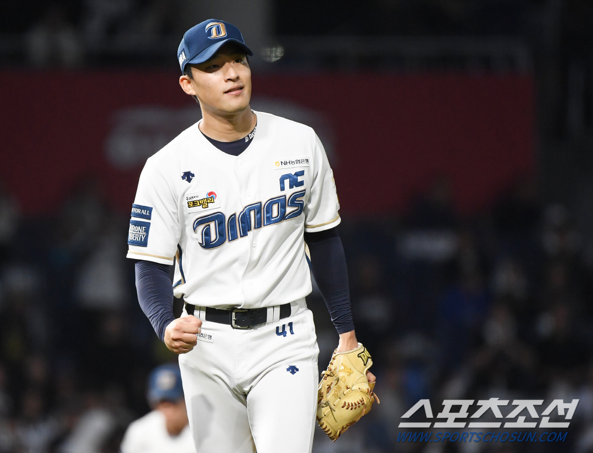 "구속 1~2㎞씩이 떨어지긴 하지만…" '입단 9년 차' 첫 PS, '출…