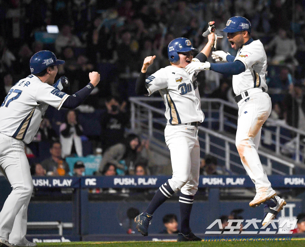 '2회 무슨 일이?' SSG 최정 역전 만루포에 재역전 스리런포로 응수한…