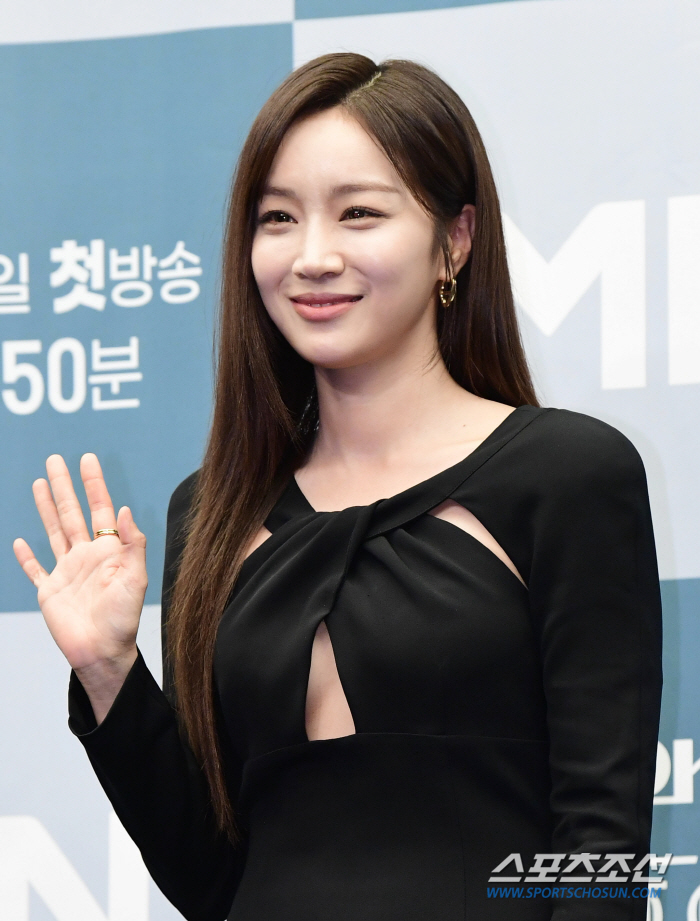 [SC현장]"이미지 변신"…성훈→이민영, '결사곡' 주역들이 '완벽한 결…