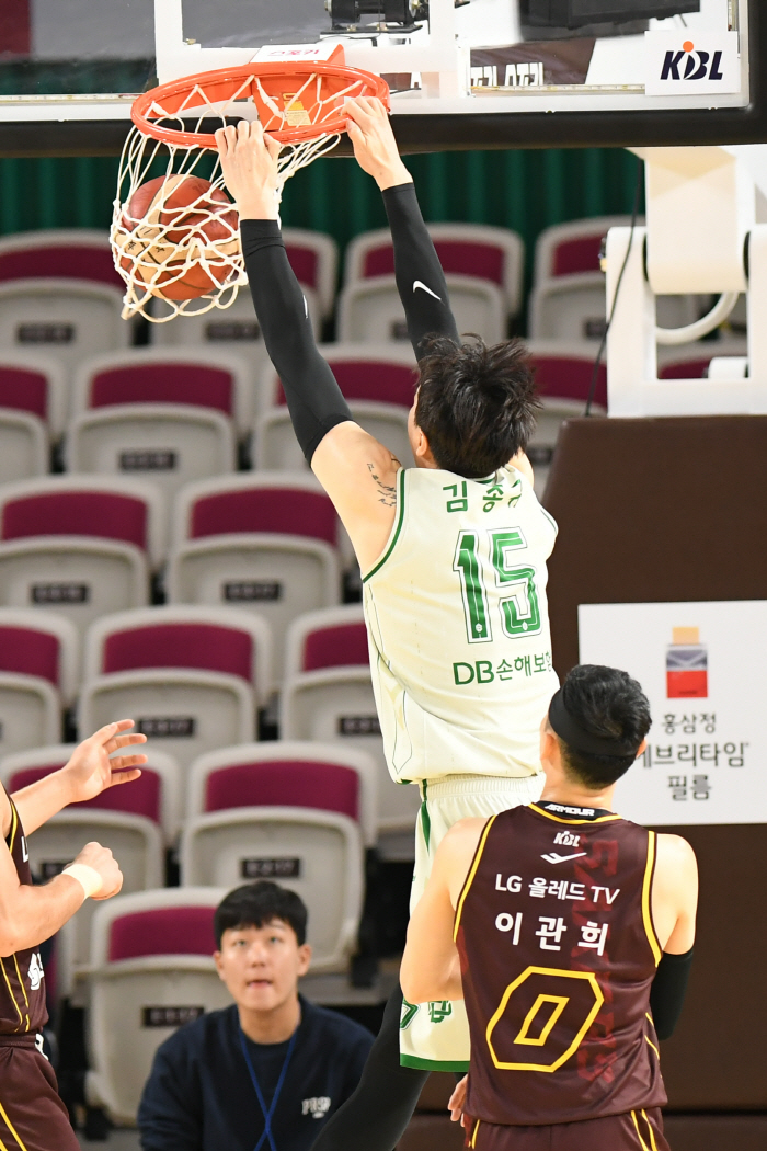 [현장분석] DB 로슨 vs LG 마레이 가위 바위 보 게임. 29득점 …