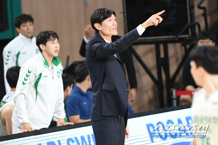 [현장인터뷰] DB 김주성 감독 "트리플 포스트와 스리가드, 함께 가져갈…