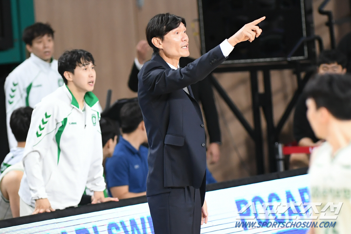 [현장인터뷰] DB 김주성 감독 "트리플 포스트와 스리가드, 함께 가져갈…