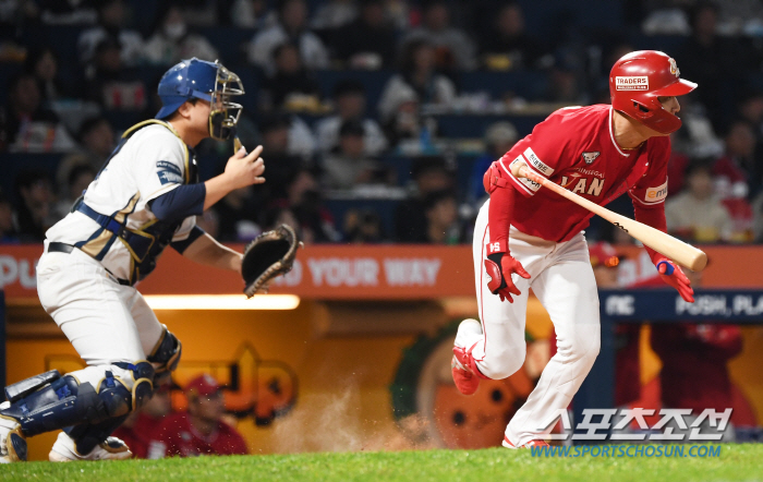 [승부처]'만루 병살타→득점권 뜬공 아웃' 대타 전부 실패, 포수 아킬레…