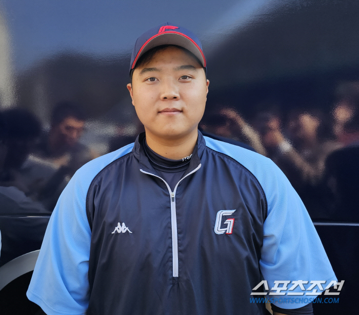 '레전드→방송인' 이대호의 아픈 손가락. 한동희와 한달간 해외 합숙훈련 …