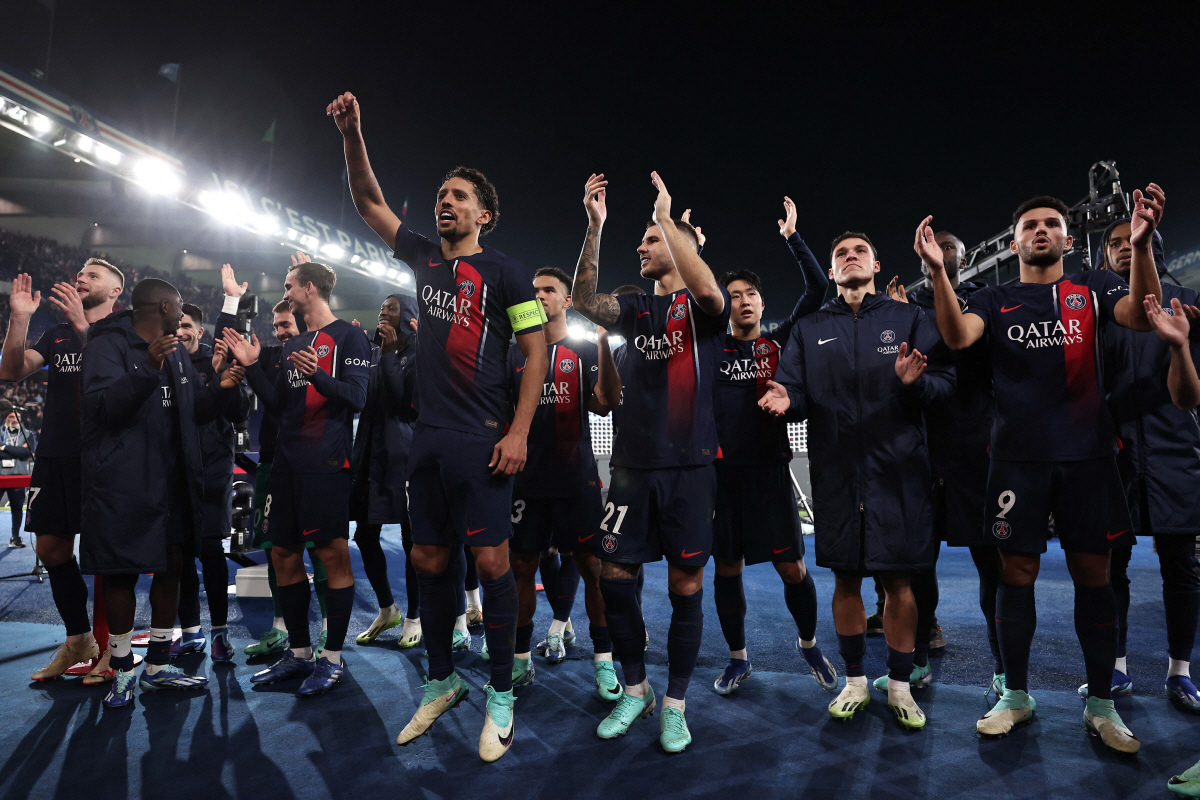 '폼 미쳤다' PSG 입단 첫골&UCL 데뷔골 폭발! 이강인, 주전 경쟁…