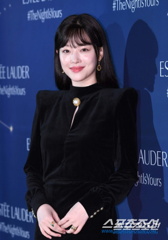故 설리 유작 '페르소나: 설리', 11월 13일 넷플릭스서 공개 [공식…