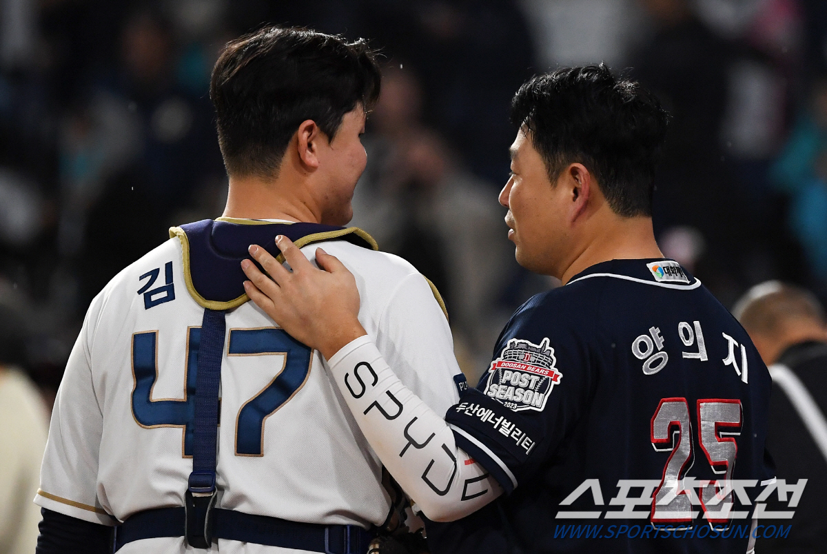 46억원 FA 대신 국대 유망주 선택의 과감한 용병술→첫 가을야구 4전 …