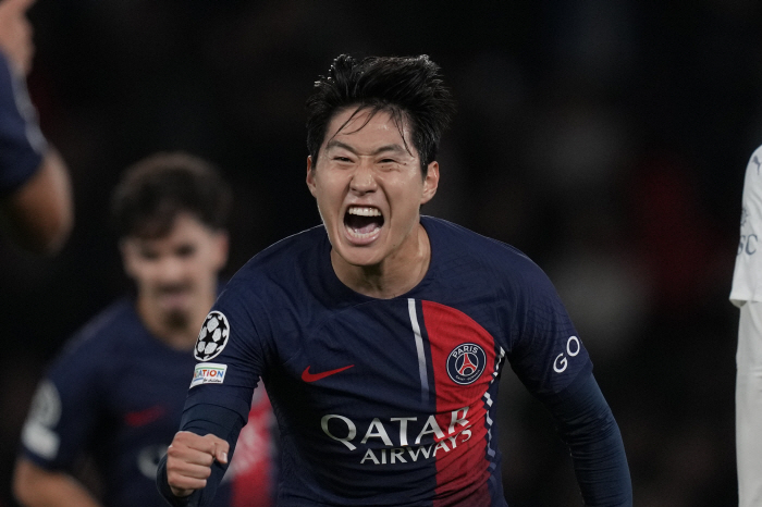 메시 대신 플레이메이커에 해결사 본능까지…PSG 흔드는 이강인, 전성시대…