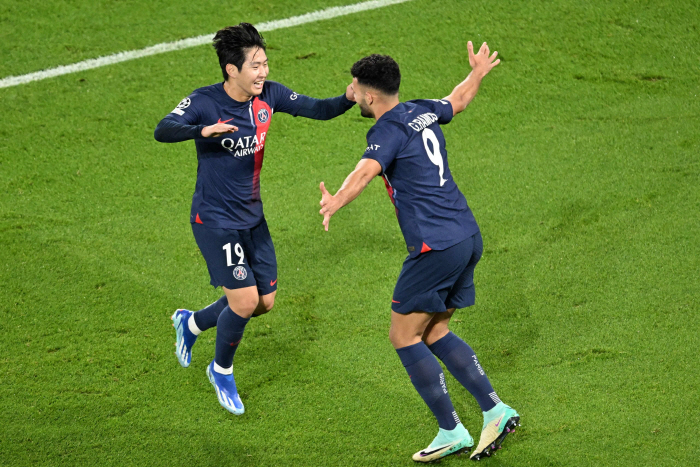 'A매치에 이어 UCL+PSG 데뷔골까지' 이강인의 '마법 같은 ' 10…