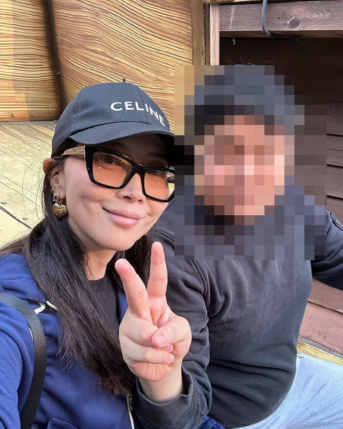 오윤아, 또 공개 사과…"E놀이공원에서 난리나서 너무 죄송합니다"