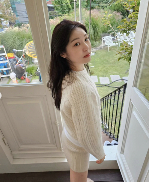 '♥고우림 군입대 전' 김연아의 아침, 이불 속에 폭..귀여움이 치사량