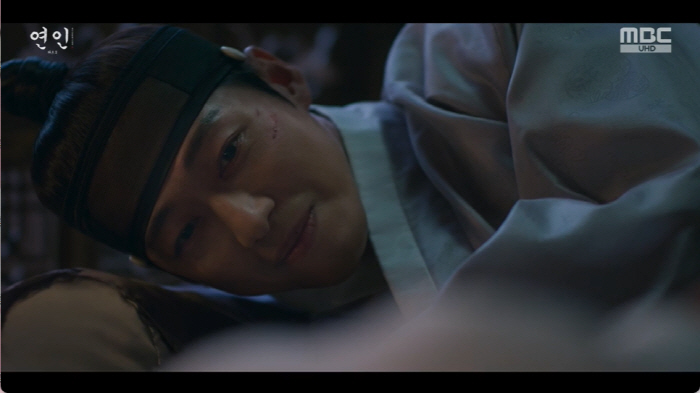 남궁민, ♥안은진 마음 확인..손 잡고 잠든 모습에 말없이 미소 (연인)