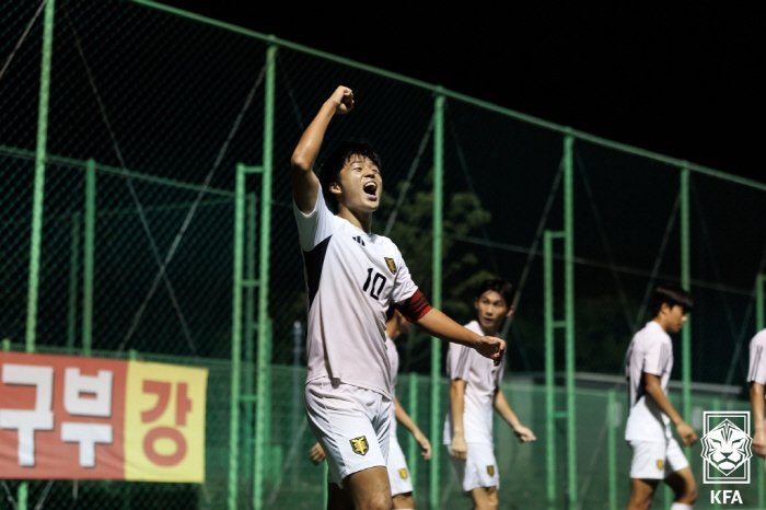 [단독]'고등학생 유럽파 탄생' 영등포공고 FW 김태원, 포르투갈 1부 …