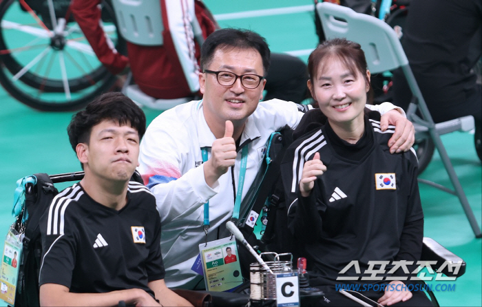 [항저우]21년 국가대표 정호원 또 금메달…한국 보치아 마지막 날 두차례…