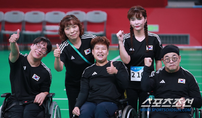 [항저우]21년 국가대표 정호원 또 금메달…한국 보치아 마지막 날 두차례…