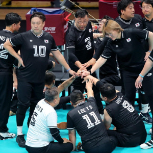 실업선수 출신 좌식배구 이지현 감독 
