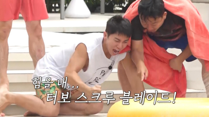 [SC리뷰]김대희, 눈썹 다 밀었다…"누가 이렇게 만들었나" 분노('독박…