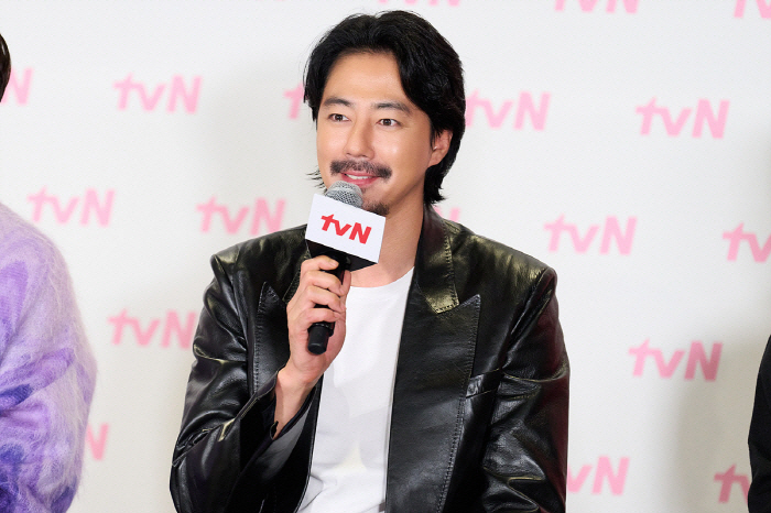 "수염 기르고 다이어트하고" 조인성→고현정까지, 충격의 입금 전후 ★ […
