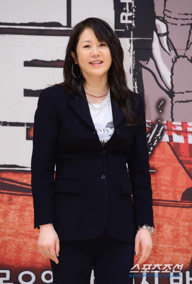 "수염 기르고 다이어트하고" 조인성→고현정까지, 충격의 입금 전후 ★ […