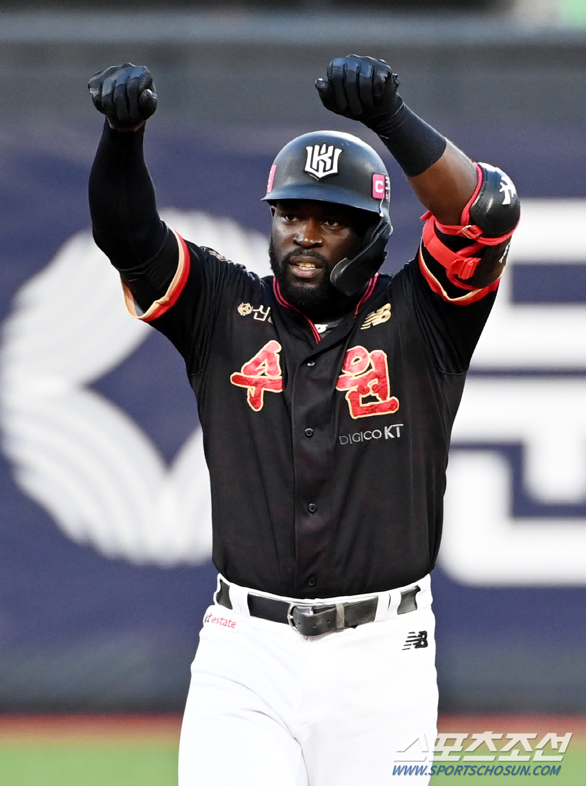 '페디 천적' 0.625 2홈런 알포드 vs NC 공포의 1-2-3번, …