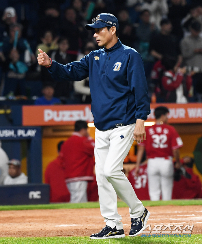 [PO1 현장] 강인권 감독 "박석민, 좋게 마무리 해주고 싶었는데...…