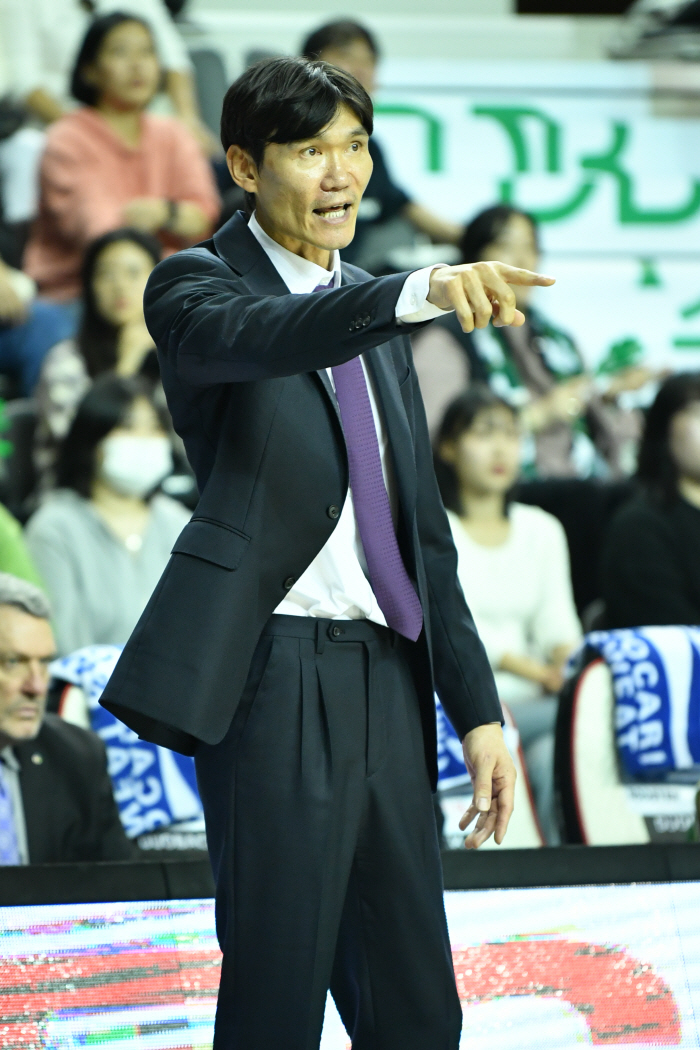 [KBL 현장코멘트] 개막 3연승 김주성 DB 감독, "수비와 몸싸움, …
