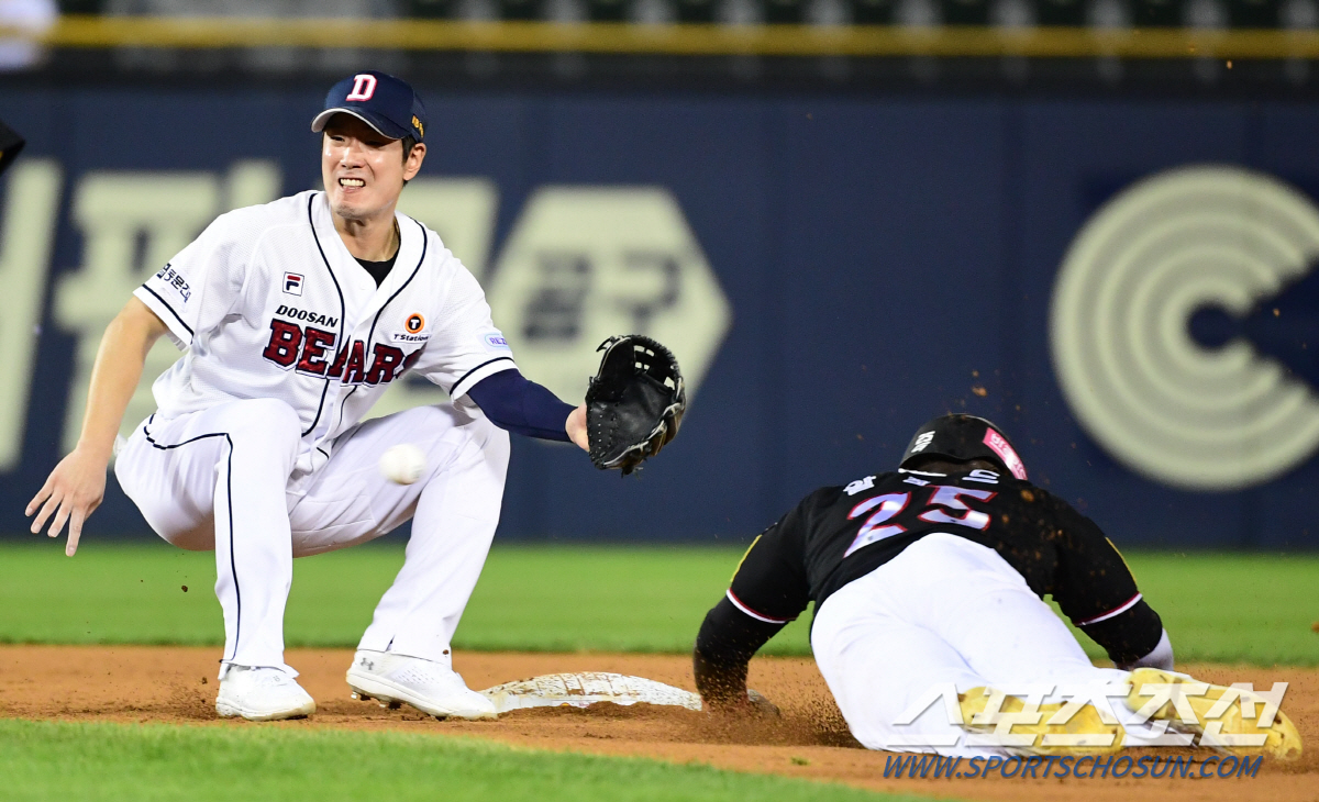 "한국투수보다 페디가 더 편해" 타율 0.625, 2홈런. 20승 최강 …