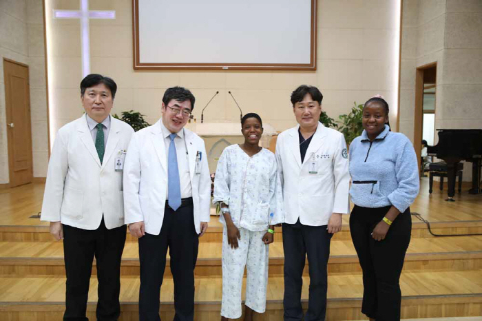 20㎝ 유방 종양 투병 남아공 21세 여성, 고신대병원서 새 삶 찾아